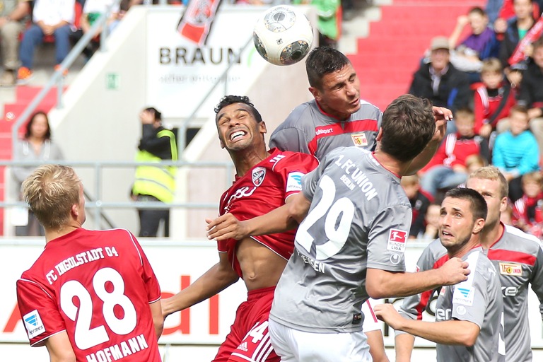 Im Hinspiel gab es für den FCI um Marvin Matip gegen Union Berlin eine 0:1-Heimpleite. Foto: Bösl