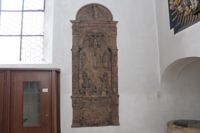 Der Grabstein von Christoff von Chamer zum Triebenpache.