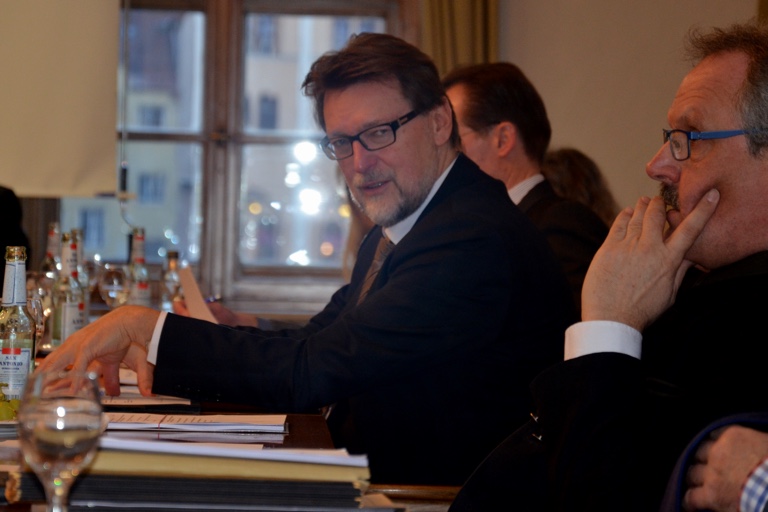 Landrat Martin Wolf (CSU), rechts der Dritte Landrat Josef Finkenzeller (FW). Foto: Zell