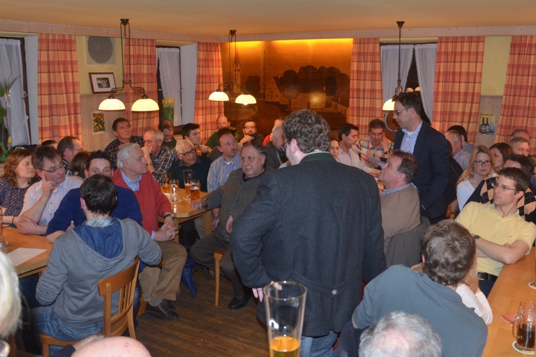 Volles Haus gestern Abend beim CSU-Stammtisch. Foto: Zell
