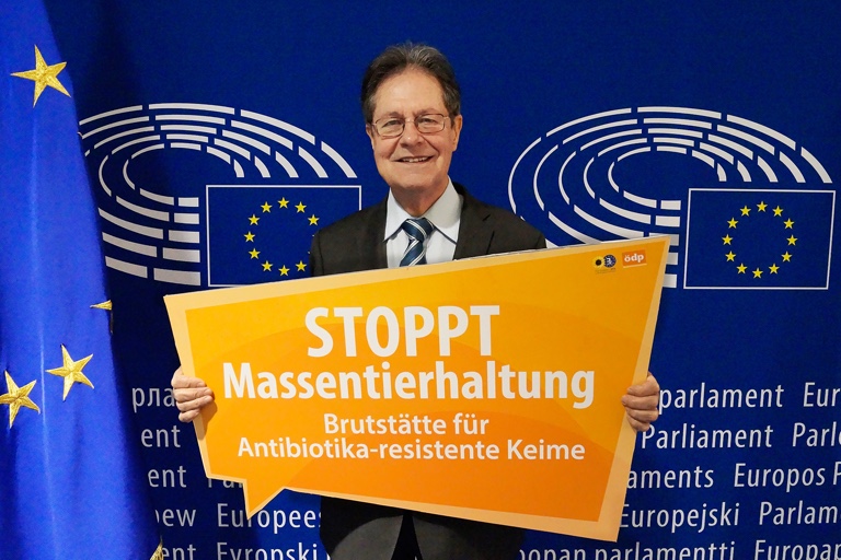 Der Europa-Abgeordnete Klaus Buchner.
