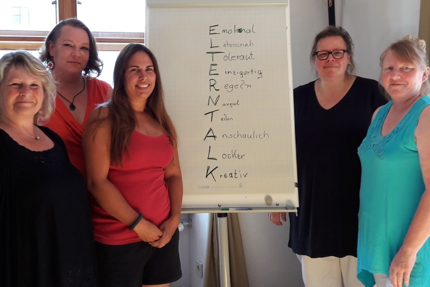 Die neuen Elterntalk-Moderatorinnen: Thea Dill (von links), Ariane Anders, Andrea Block, Uschi Klose, und Christine Rist. Foto: Schröder
