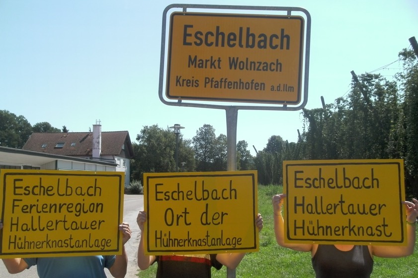 Immer wieder wurde und wird gegen die Erweiterung der Hähnchenmast-Anlage protestiert. Foto: privat