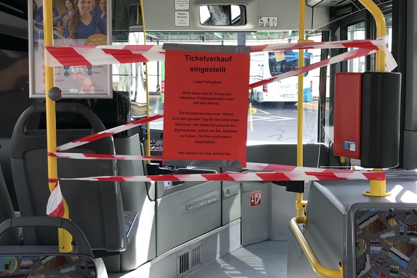 Wegen der Corona-Krise war der Ticket-Verkauf in den Bussen eingestellt worden. Archivfoto: INVG