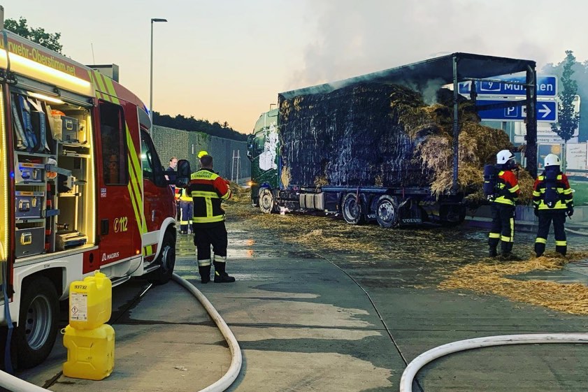 Fotos: Feuerwehr Oberstimm