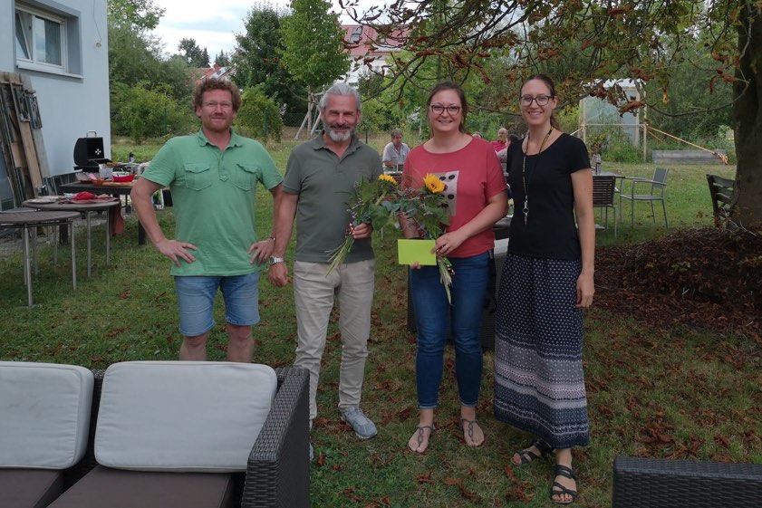 Von links: Frank Dewald (Prop e.V.), Karl Wiesender (Bäckerei Wiesender), Sandra Pöschl (Lions-Club Pfaffenhofen) und Franca Stoller (Prop e.V.)