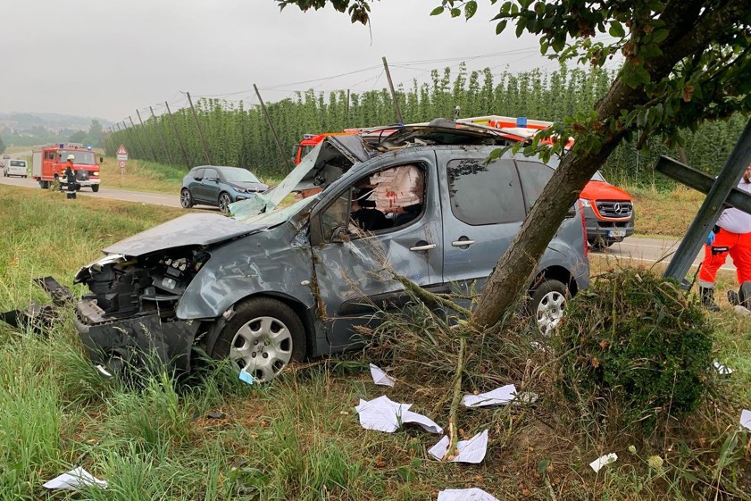 Fotos: Feuerwehr Gosseltshausen