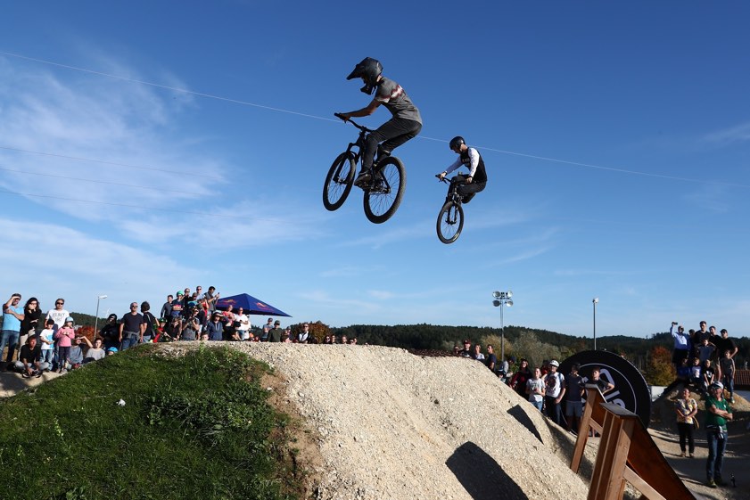 Archiv-Bild von der Eröffnung des Pfaffenhofener Dirtparks im Jahr 2019. Foto: Florian Wondra