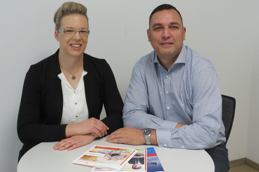 Heidi Heinzlmeier und Rico Stein vom Pflege-Stützpunkt. Foto: Landratsamt Pfaffenhofen