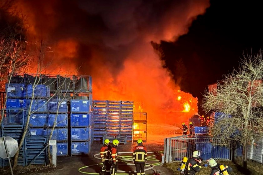Fotos: Feuerwehr Mauern