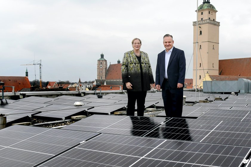 Der Ingolstädter Oberbürgermeister Christian Scharpf und Bürgermeisterin Petra Kleine. Foto: Rössle, Stadt Ingolstadt