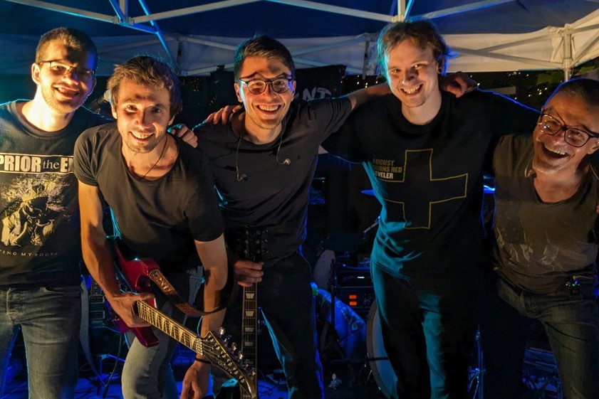 Die Pfaffenhofener Cover-Rock-Band "Basement 27" steht an diesem Freitagabend auf der Intakt-Musikbühne. Foto: Basement 27