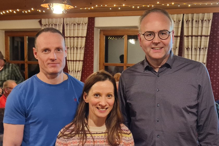 Die neue Vereins-Chefin Karola Mayer mit dem neuen Vize-Vorsitzenden Markus Friedrich (links) und dem neuen Dritten Vorsitzenden Roland Bergmeier. Fotos: DAV