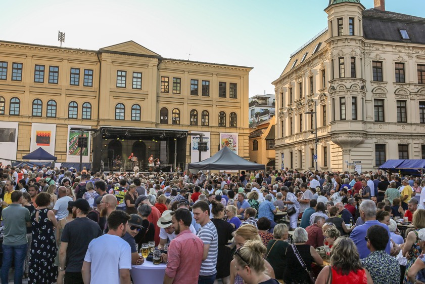 Die "Internationale Nacht" gilt als ein Publikums-Magnet. Fotos: Florian Schaipp, Ph. Uli Zrenner-Wolkenstein