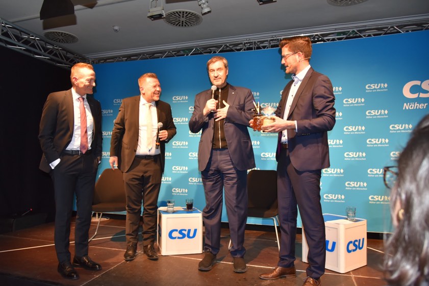 Straub (von links), Aichele, Söder und Neumayr. Foto: Abgeordneten-Büro Straub